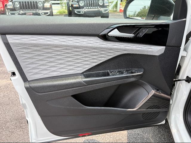 2022 Volkswagen Taos S