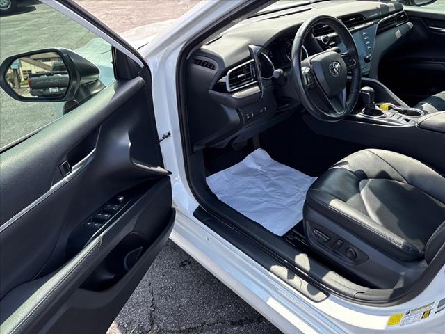 2020 Toyota Camry Hybrid XLE