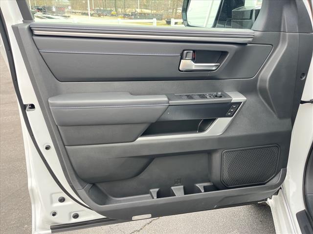 2025 Toyota Tundra Platinum HV