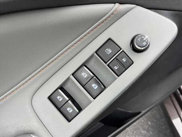 2020 Toyota Avalon Hybrid XSE