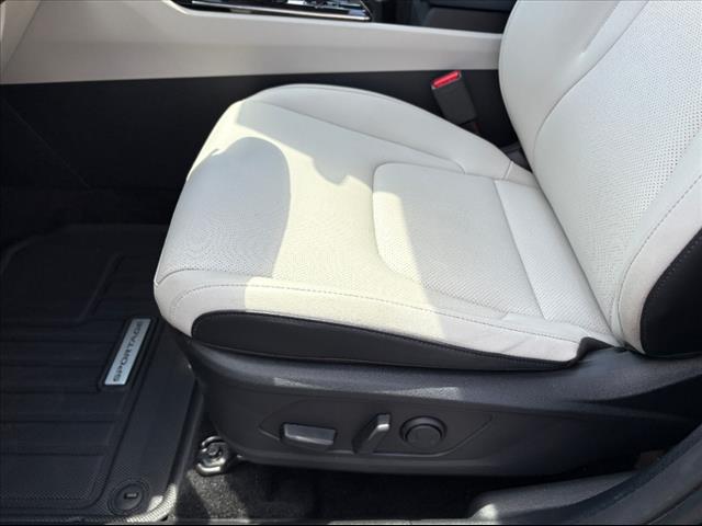 2024 Kia Sportage Hybrid EX