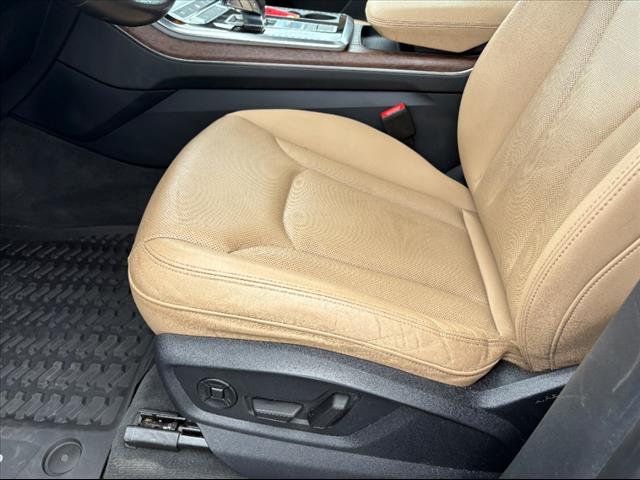 2019 Audi Q8 quattro Premium Plus 55 TFSI