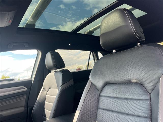 2021 Volkswagen Atlas Cross Sport V6 SEL Premium R-Line 4Motion