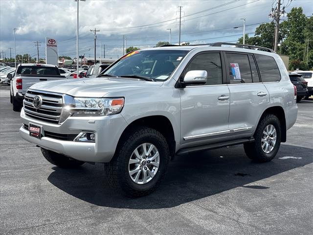 2020 Toyota Land Cruiser Base