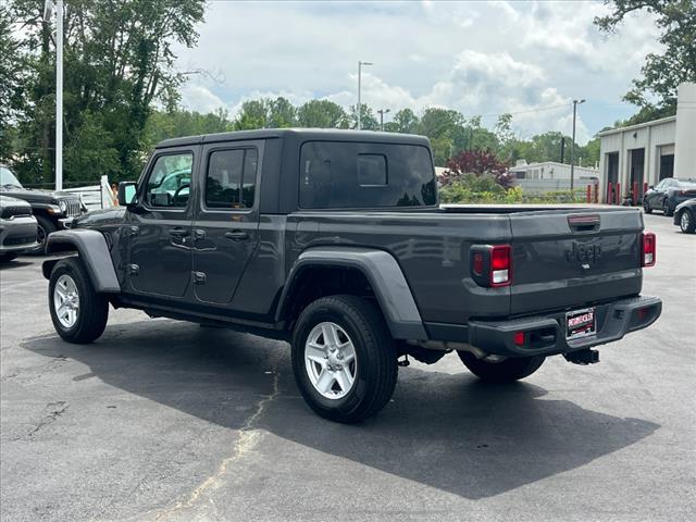 2023 Jeep Gladiator Sport