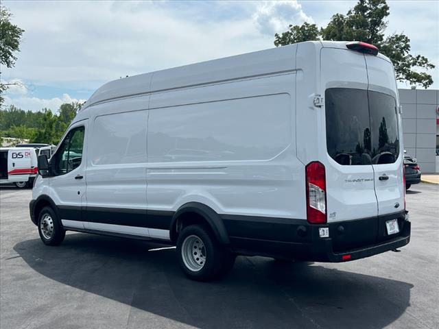 2024 Ford Transit 350 HD