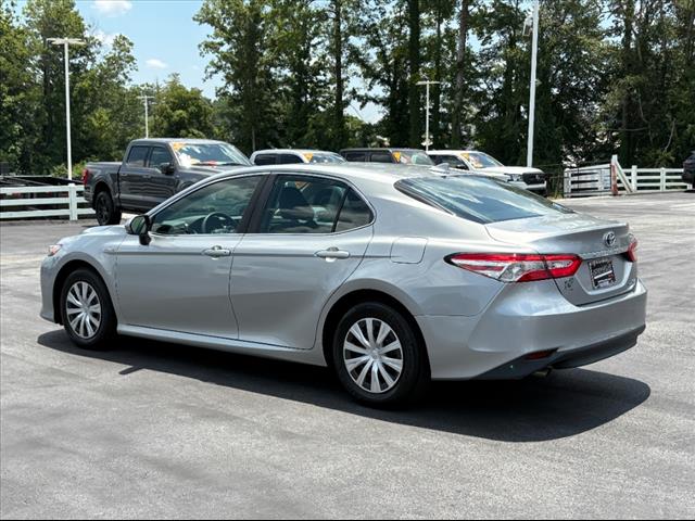 2019 Toyota Camry Hybrid LE