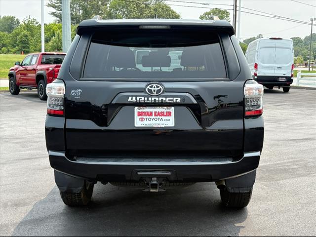 2022 Toyota 4Runner SR5