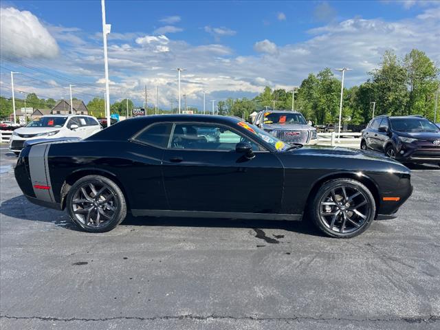 2023 Dodge Challenger SXT