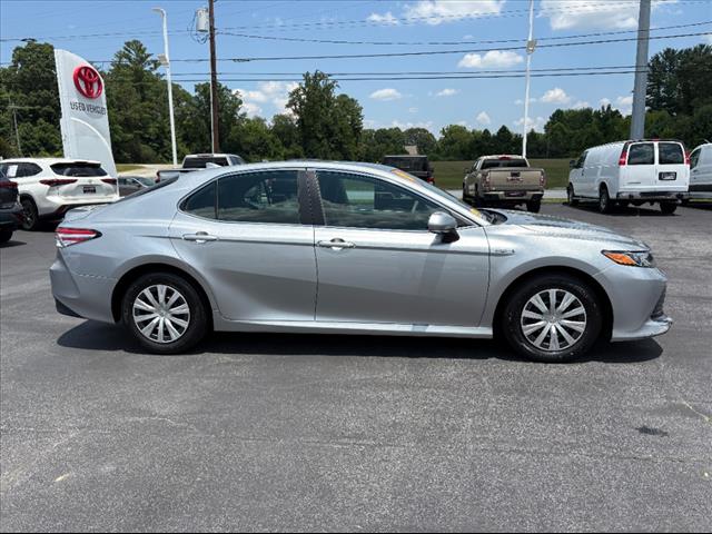 2019 Toyota Camry Hybrid LE