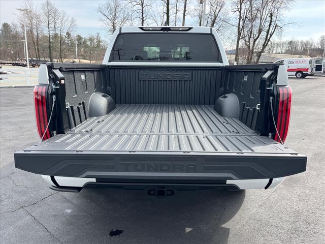 2025 Toyota Tundra Platinum HV