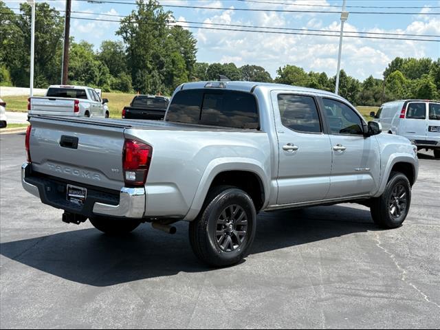 2022 Toyota Tacoma SR5 V6