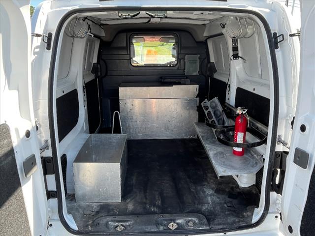 2021 Nissan NV200 SV