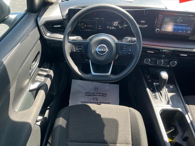 2025 Nissan Kicks S