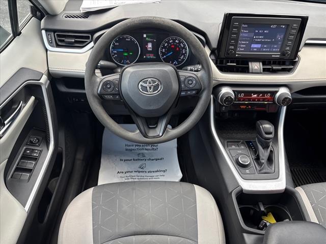 2022 Toyota RAV4 Hybrid XLE