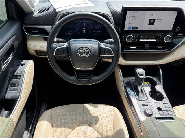 2023 Toyota Highlander Limited