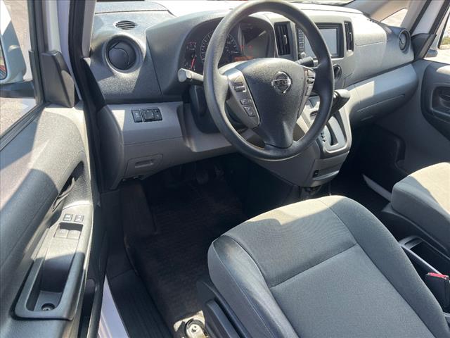 2021 Nissan NV200 SV