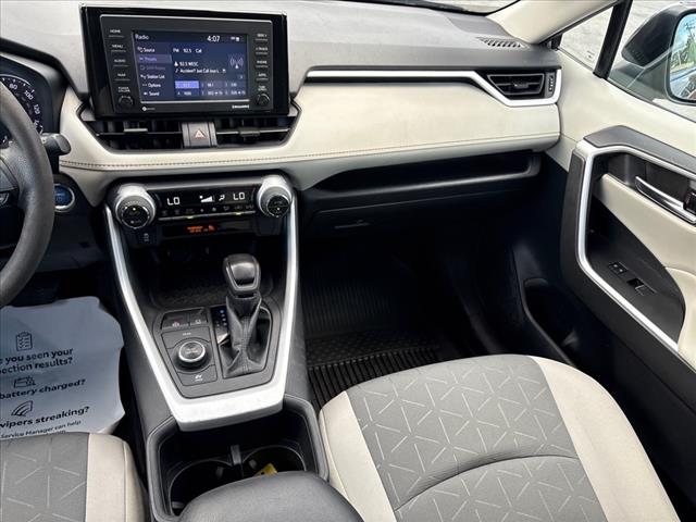 2022 Toyota RAV4 Hybrid XLE