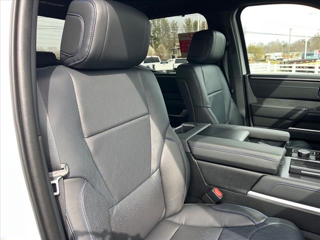 2025 Toyota Tundra Platinum HV