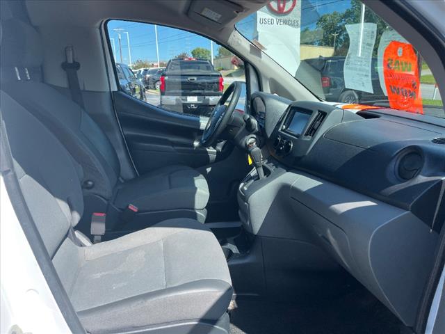2021 Nissan NV200 SV