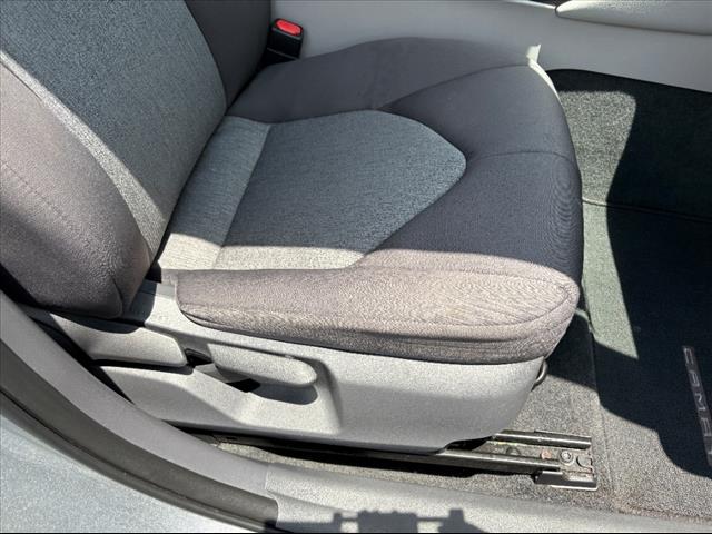 2019 Toyota Camry Hybrid LE