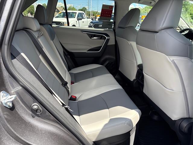 2025 Toyota RAV4 Hybrid XLE Premium