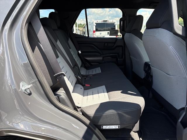2025 Toyota 4Runner TRD Off-Road