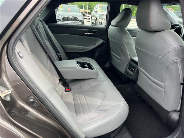 2020 Toyota Avalon Hybrid XSE