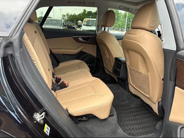 2019 Audi Q8 quattro Premium Plus 55 TFSI
