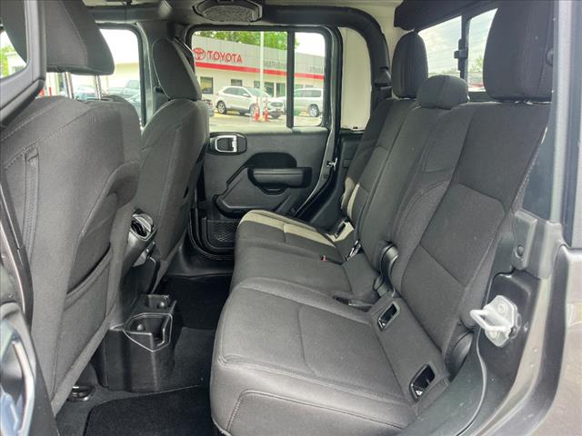2023 Jeep Gladiator Sport