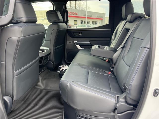 2025 Toyota Tundra Platinum HV