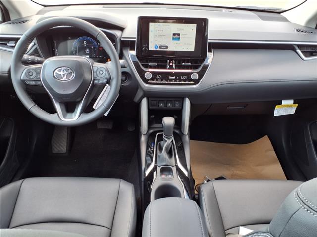 2025 Toyota Corolla Cross XLE