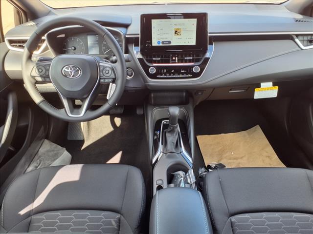 2025 Toyota Corolla Hatchback SE