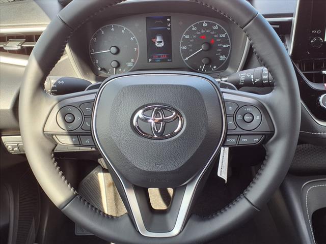 2025 Toyota Corolla Hatchback SE