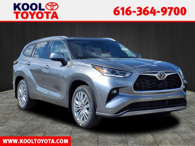 2025 Toyota Highlander Platinum