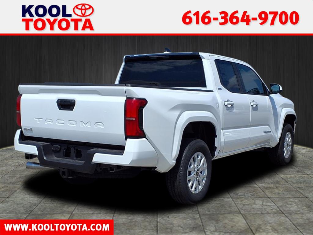 2025 Toyota Tacoma SR5 Double Cab photo 2