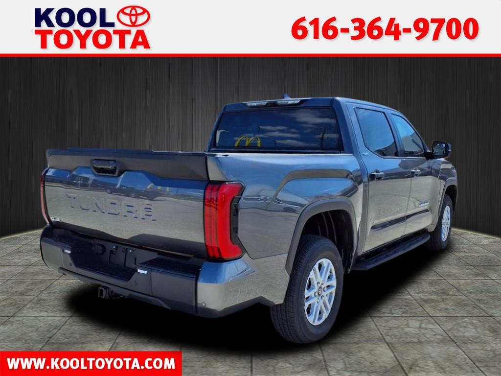 2025 Toyota Tundra SR5 CrewMax photo 2