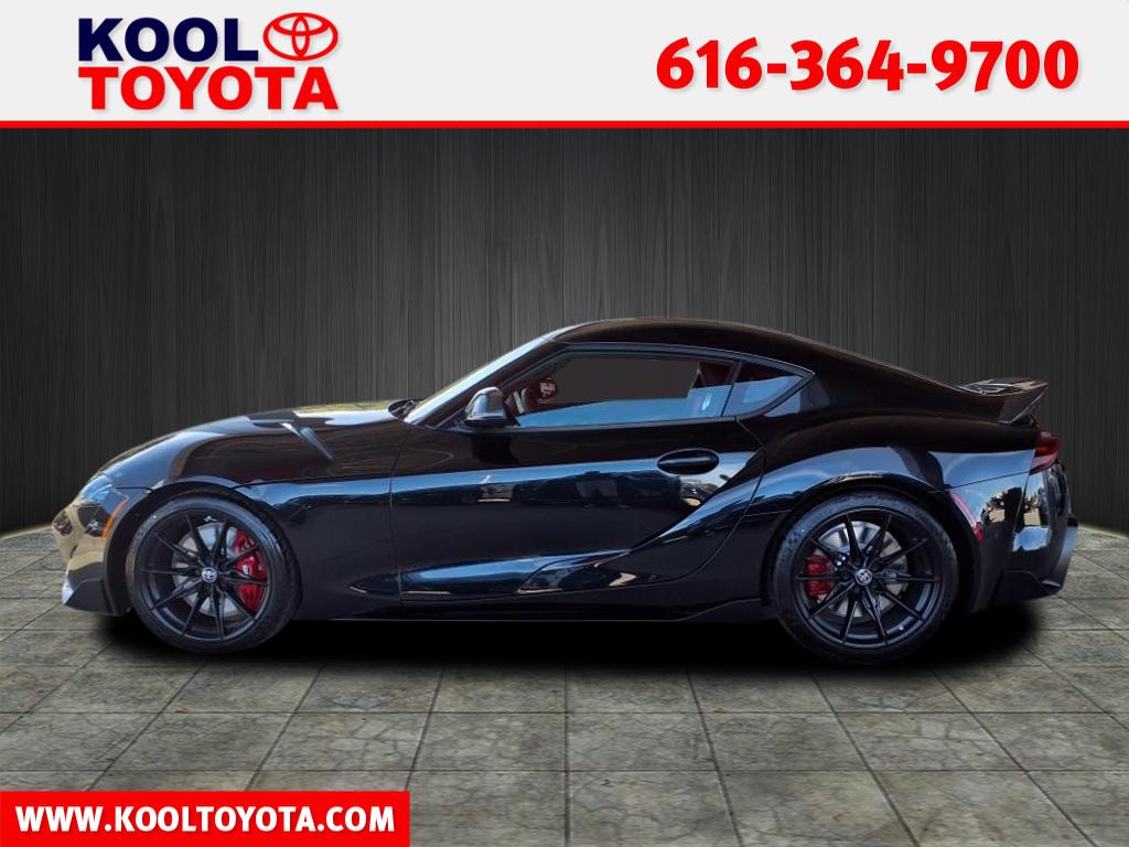 2026 Toyota Supra 3.0 photo 3