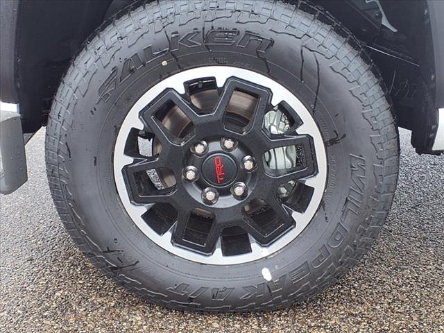 2025 Toyota Tacoma TRD Off-Road HV