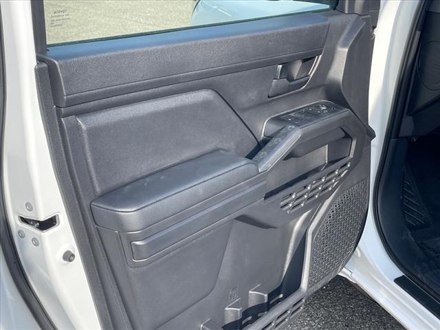 2025 Toyota Tacoma SR