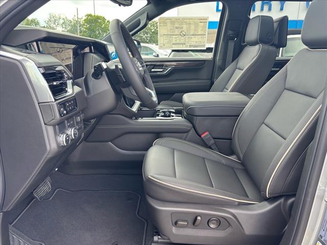 2025 GMC Yukon XL Elevation