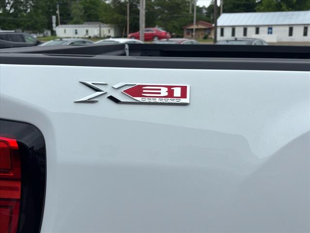 2025 GMC Sierra 3500HD Pro