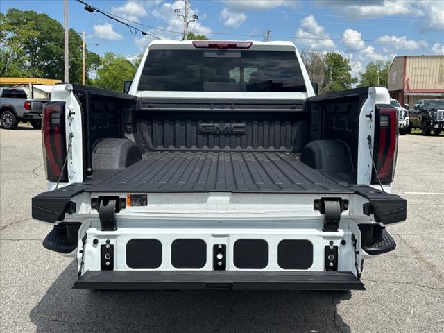2025 GMC Sierra 2500HD AT4