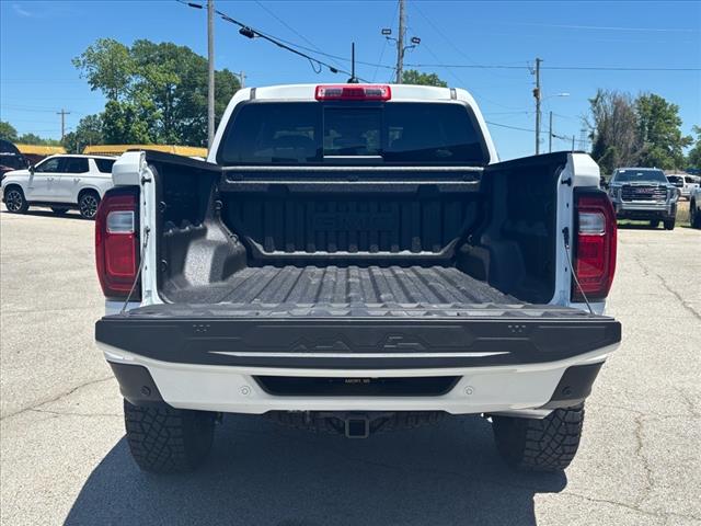 2025 GMC Canyon AT4