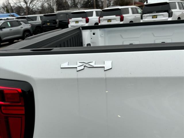 2025 GMC Sierra 1500 Pro
