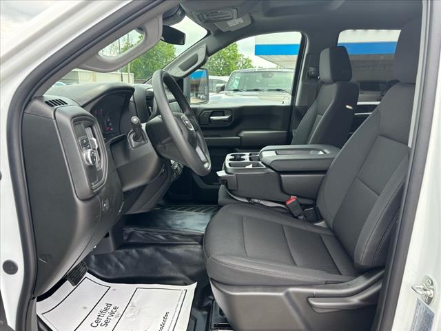 2025 GMC Sierra 2500HD Pro
