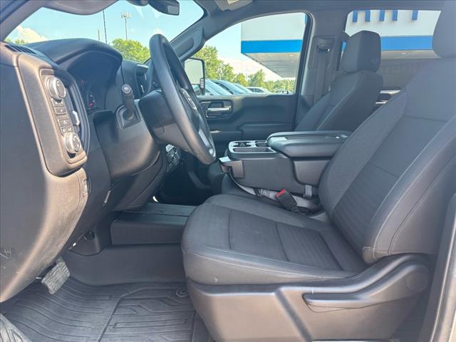 2024 GMC Sierra 2500HD Pro