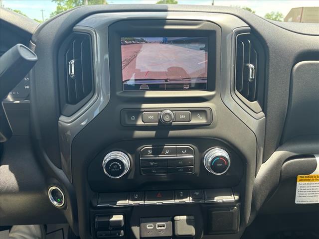 2025 GMC Sierra 2500HD Pro