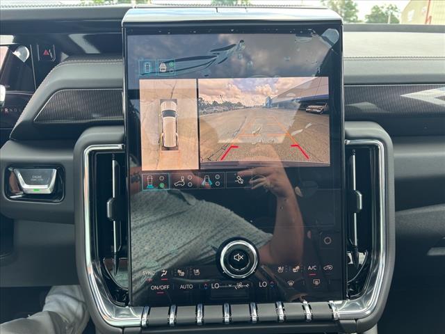 2025 GMC Yukon XL Elevation