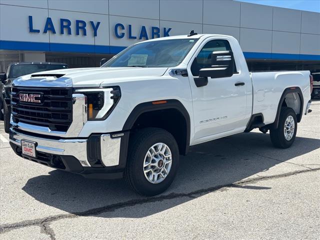 2025 GMC Sierra 2500HD Pro